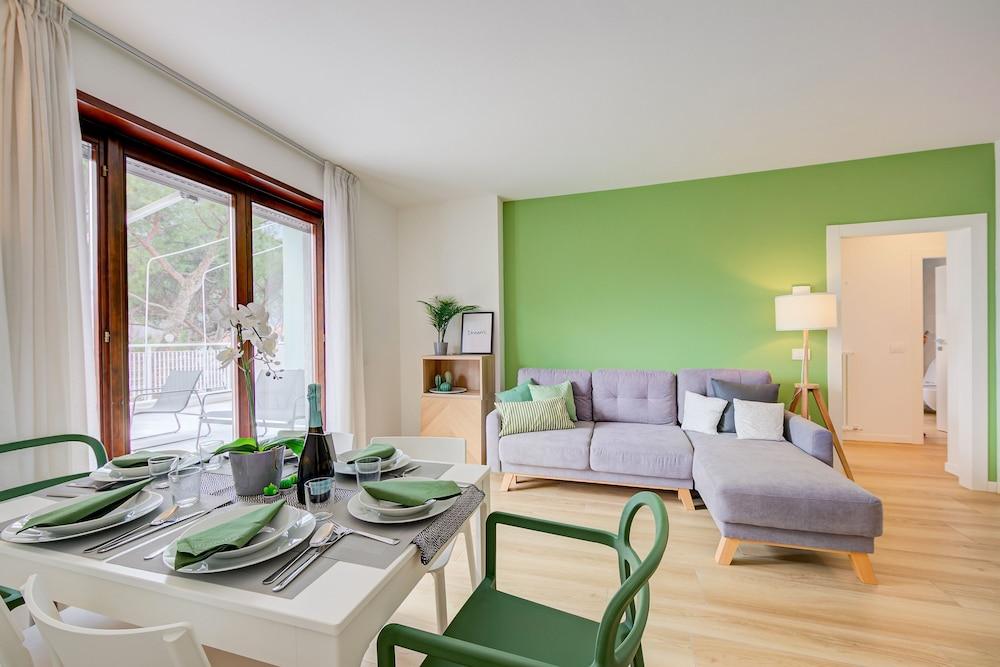 Balcone Sui Tigli Few Min From The Lake