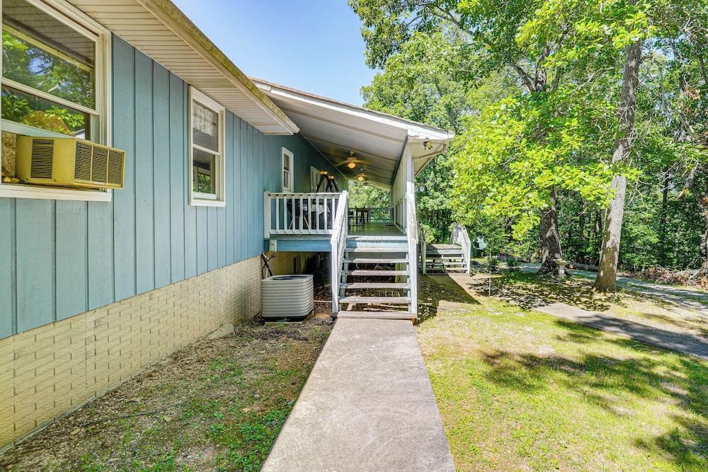 Peaceful Harrison Home w/ Porch & Grill!