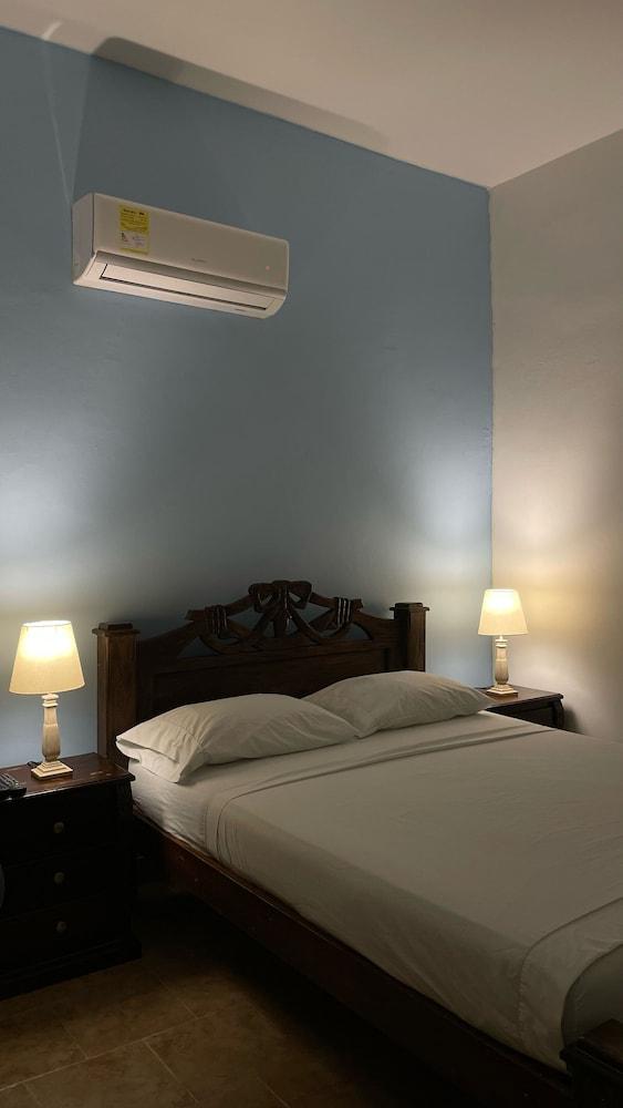 Centenario Park Hotel