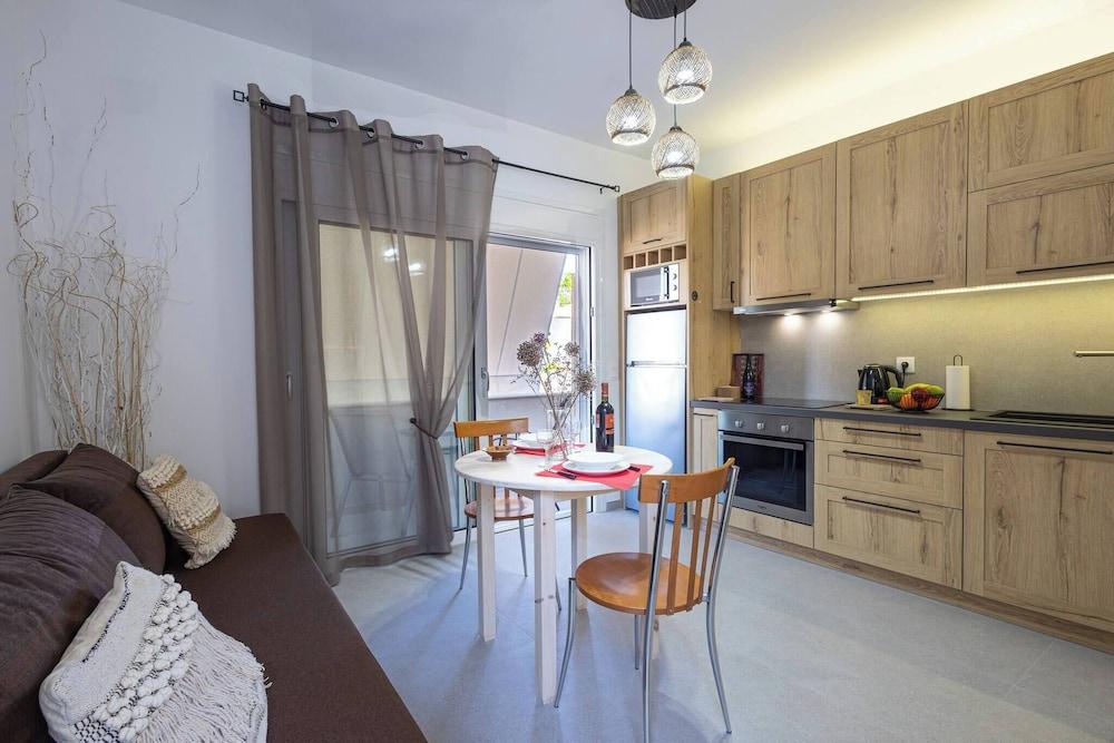 Ellie's Secret Nest - 1bd 3pl