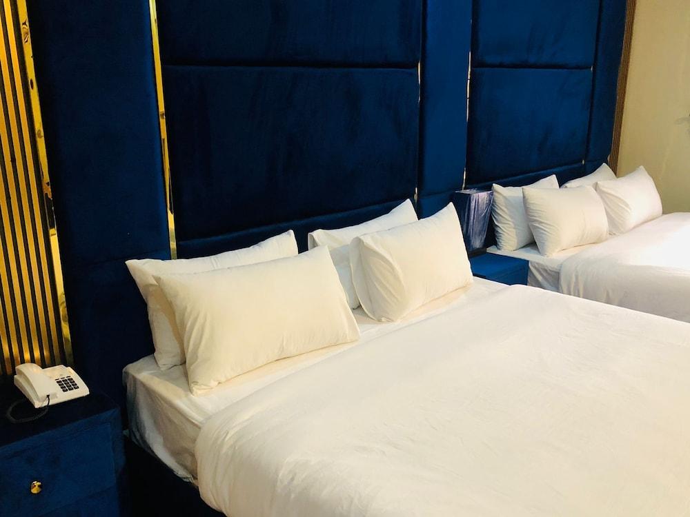 Royal Executive Guest House