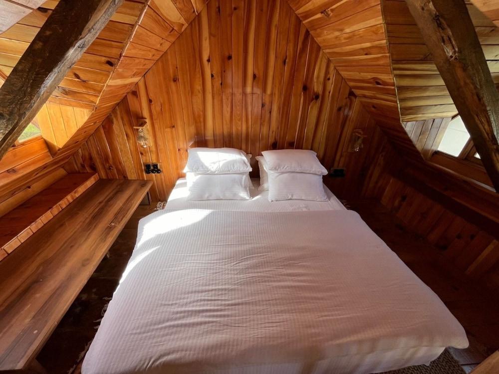 Goroomgo Bogchi Resorts Suhara