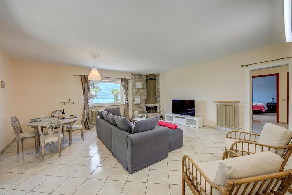 Casa Francesca Garden And View