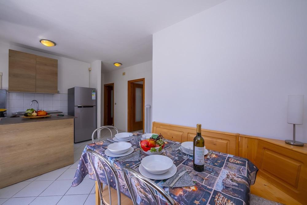 Dogana Best Lake View