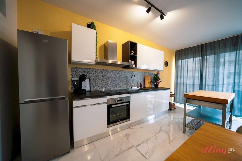 A Stylishly Chic Holiday Home With a Sofa bed