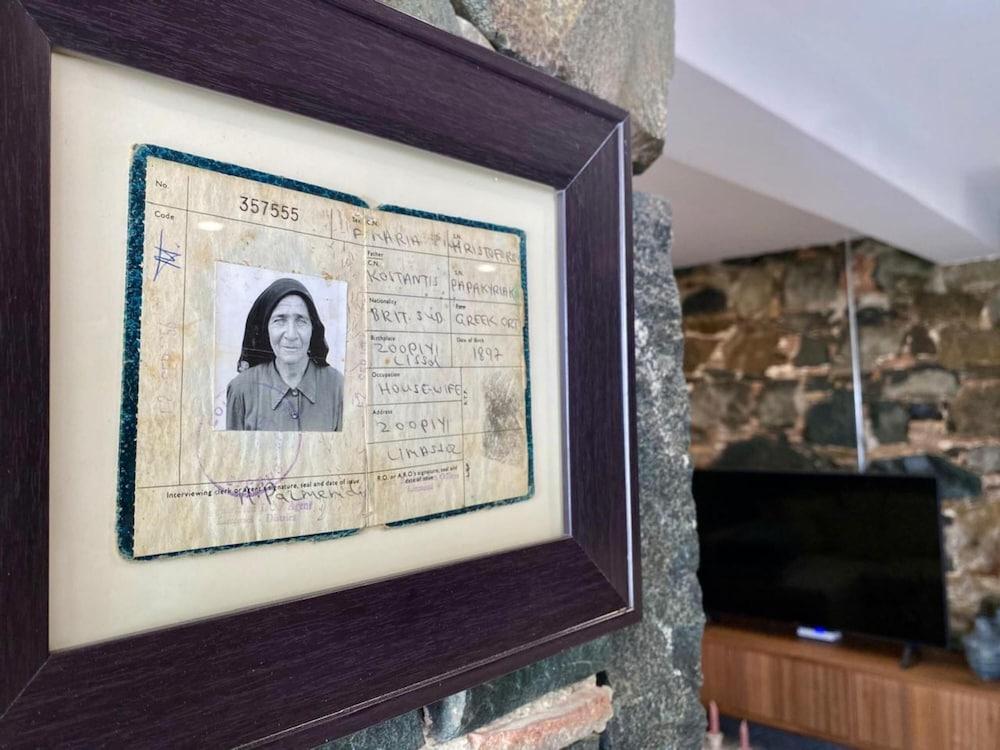 Yiayia Loukia Cottage