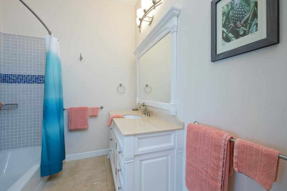 Coastal Luxury: New Beachfront House With Pool