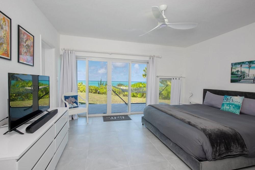 Shoreline Serenity: Secluded Coastal Villa