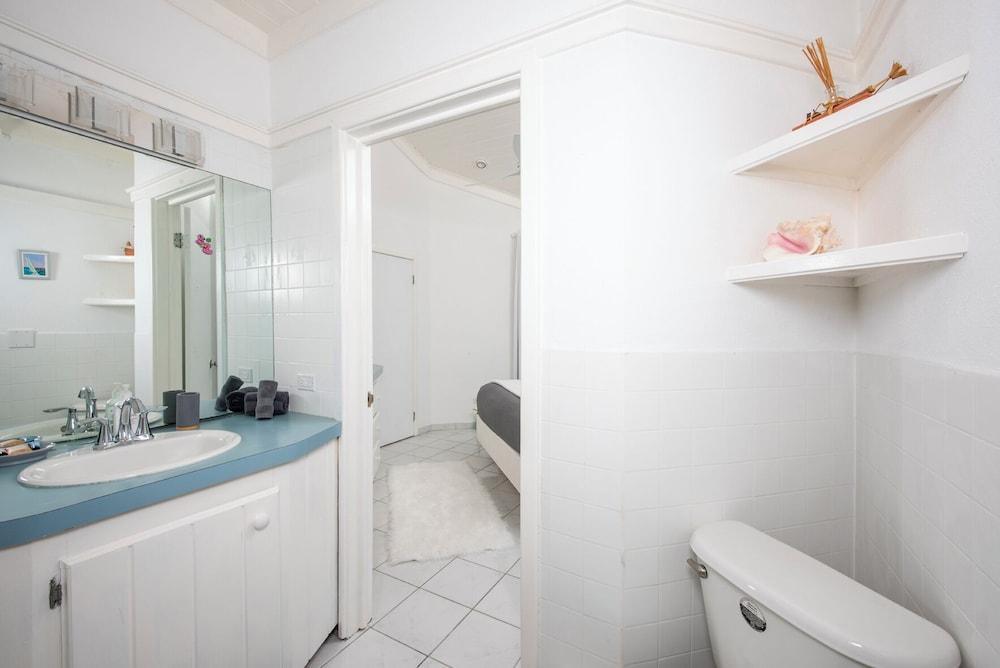 Newly Built Luxury Villa On The Beach