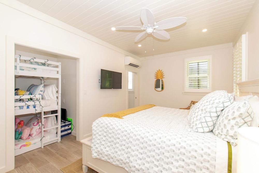 Pink Sand Paradise: Luxury Home With Heated Pool