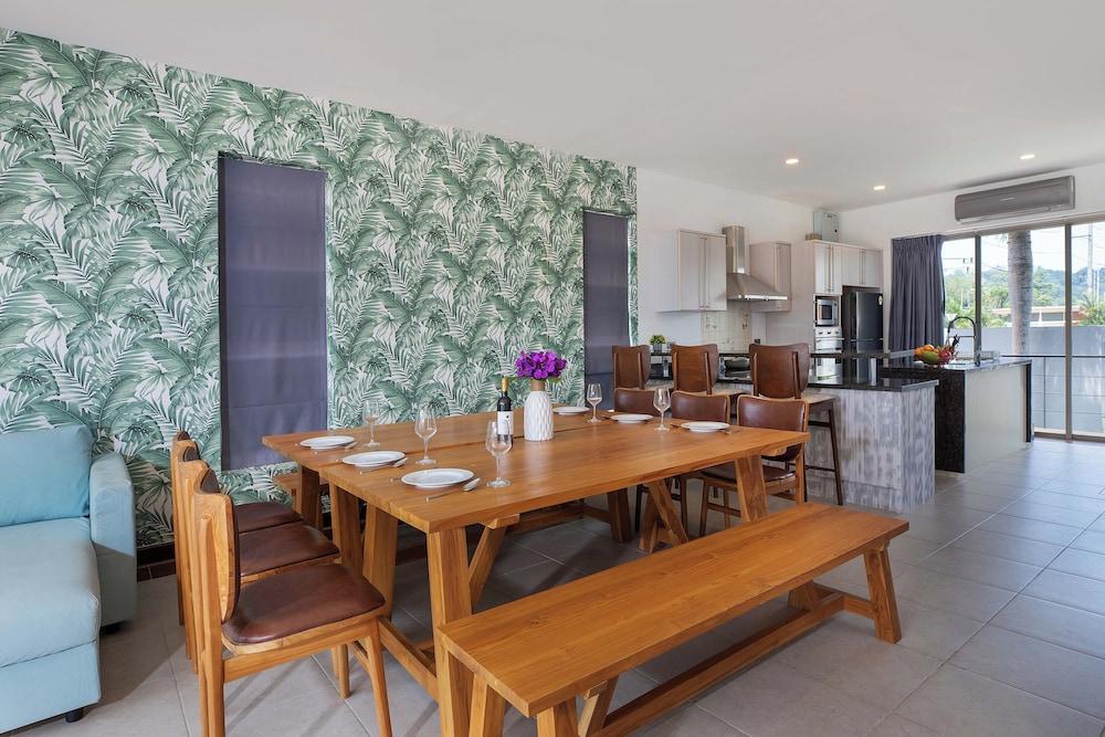 Modern 3BR Pool Access Villa Argent 6