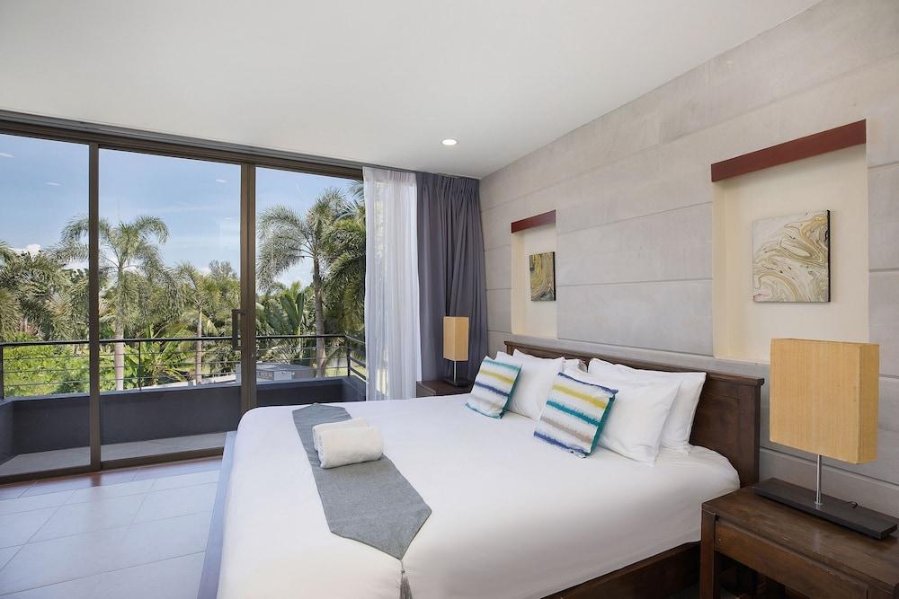 Stylish 3BR Pool Access Villa Argent 9