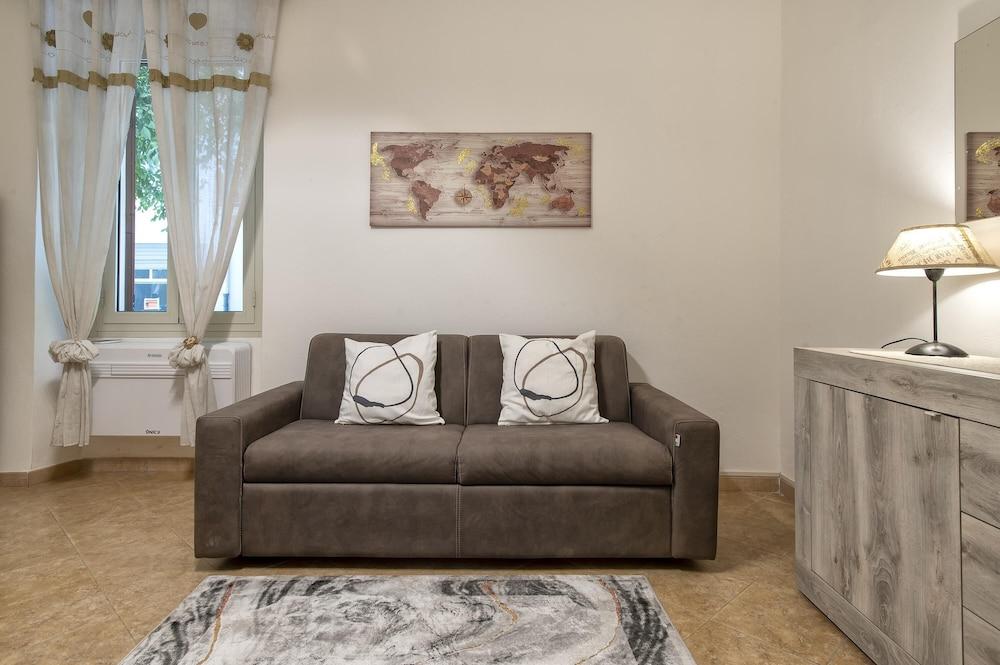 Sardinia Re - Ded 22