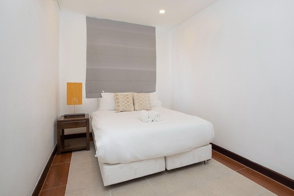 Private 3BR Pool Access Villa Argent 10