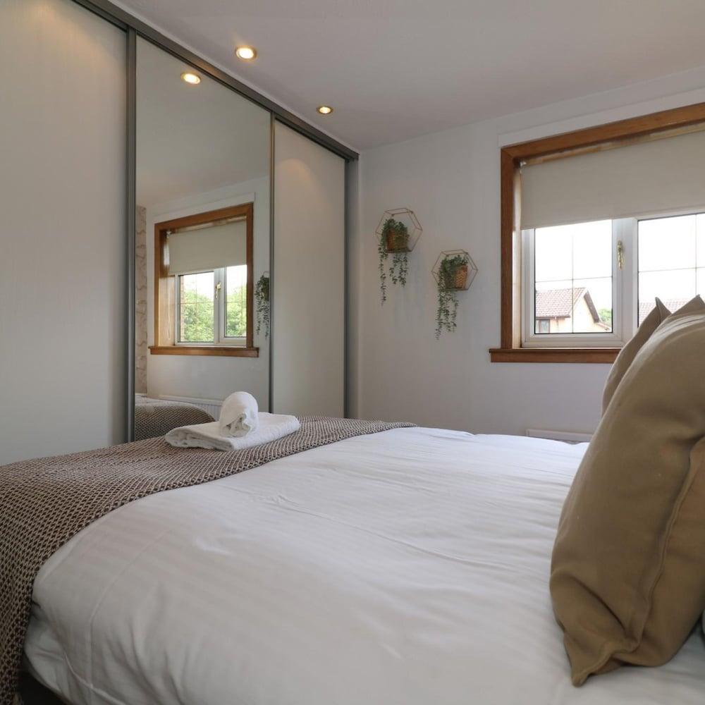 Binnie House - Cumbernauld