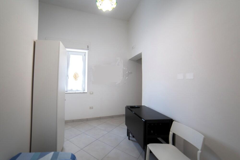 Elisa Dependance Centro