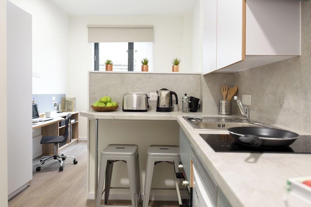 For Students Only Bright Ensuite at St Mungo's in Glasgow