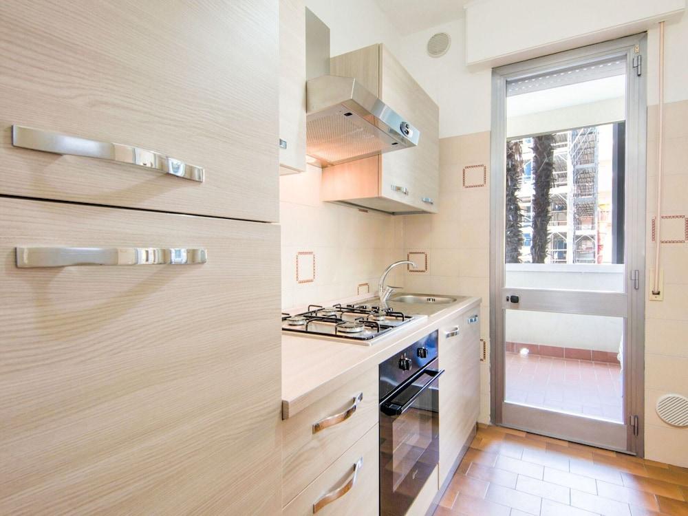 Belvilla by OYO Fucini Superior Type A