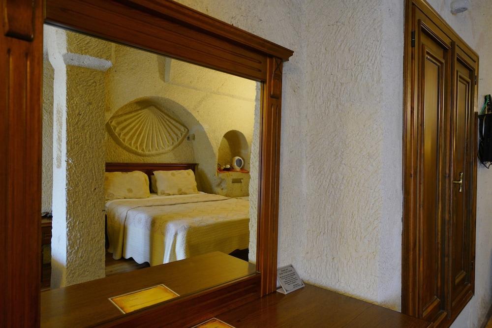 vezir cave suites