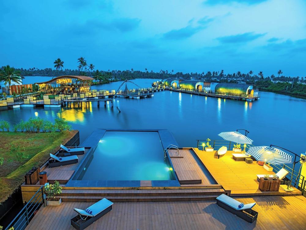 Boche Island By Oxygen Resort