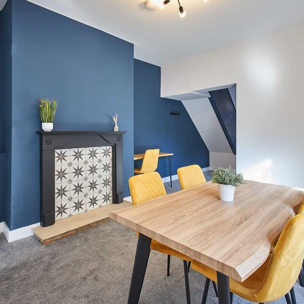 Host Stay Anchor House