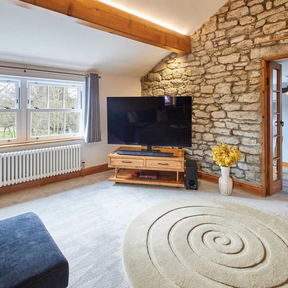 Host Stay Lime Tree House