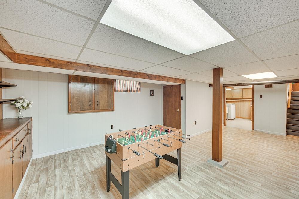5 Mi to Hersheypark: Family Home w/ Game Room