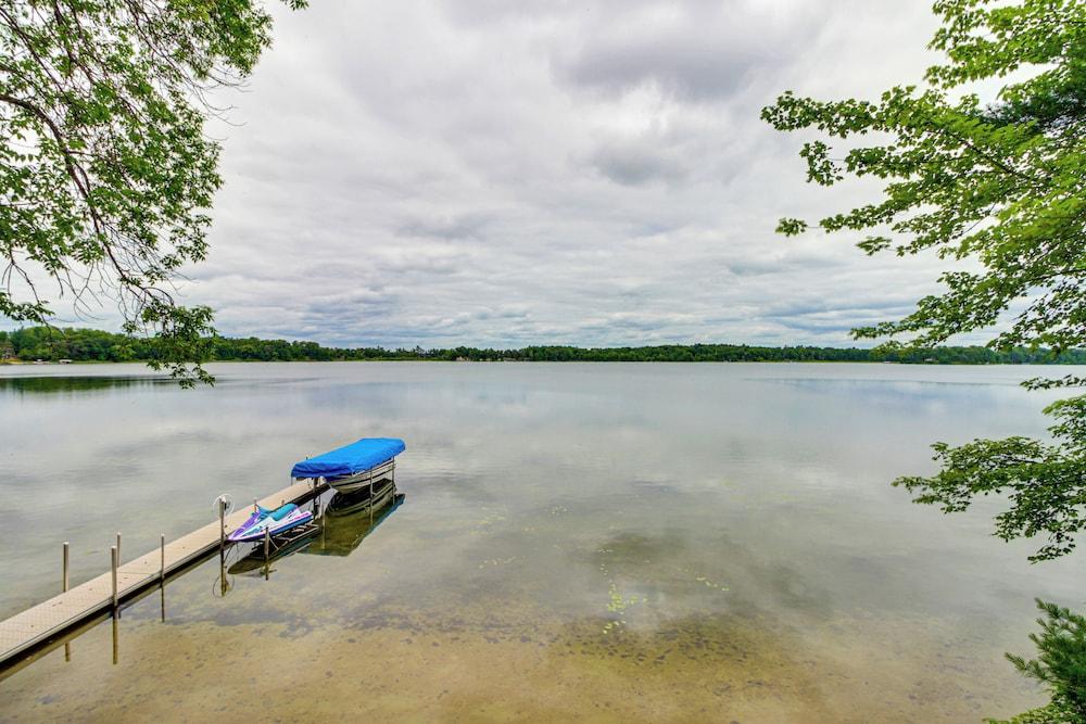 Renovated Brainerd Cabin on Lake: Fish & Swim!