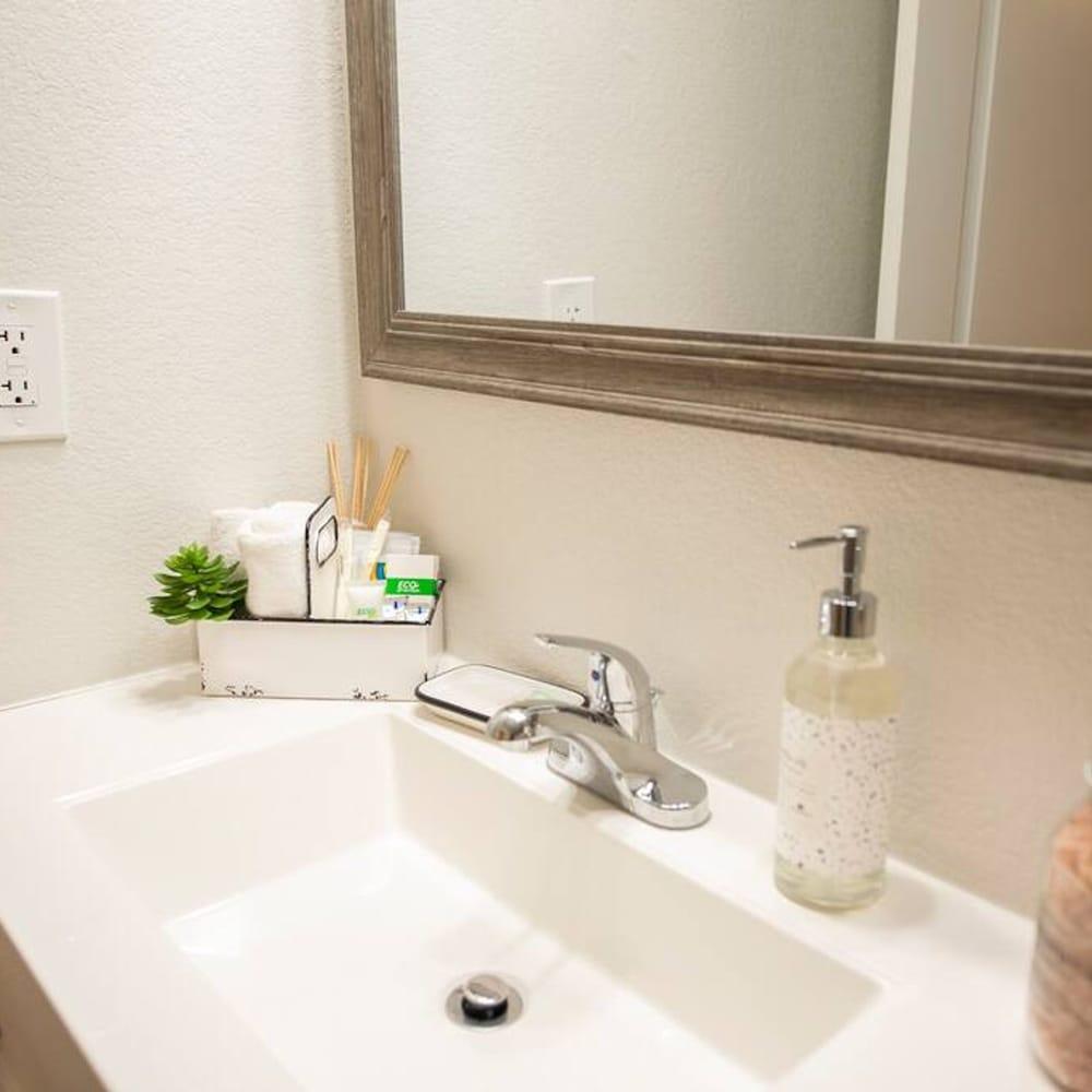 New-ethel Rose Cottage-5 min to Magnolia Silos