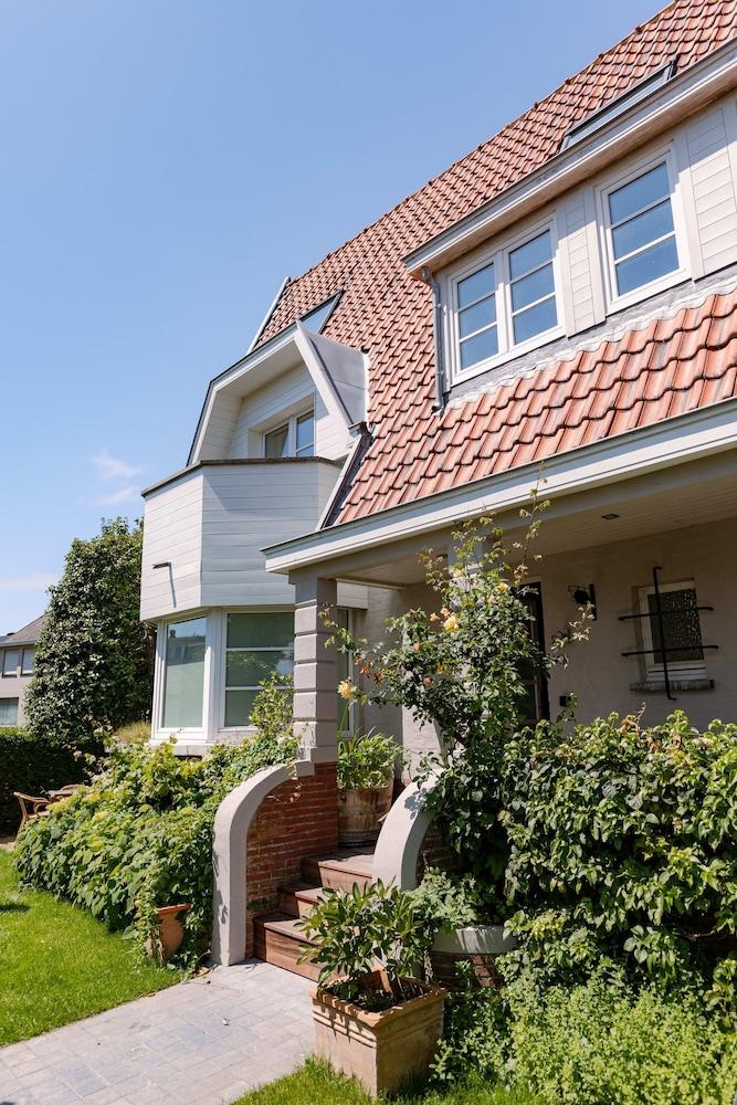 BE DEH Astr 2 in De Haan