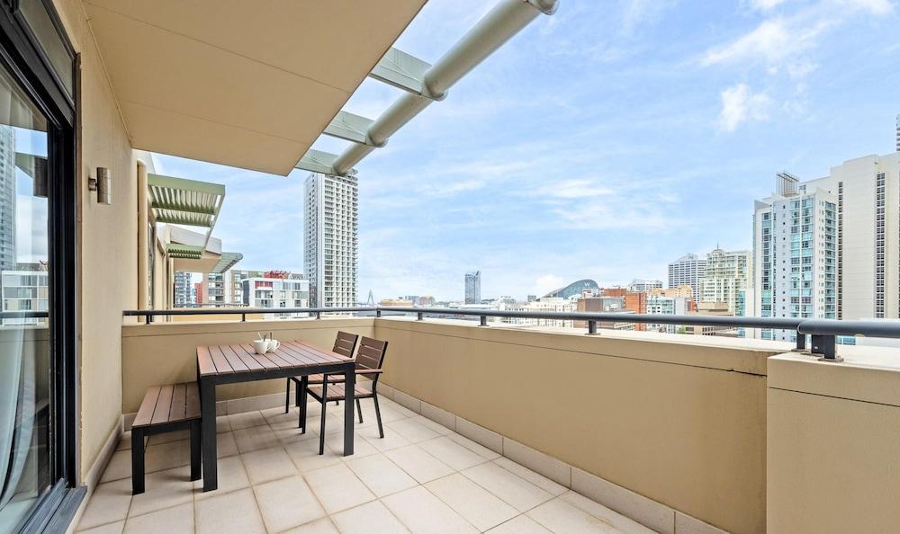 Metawise Sydney CBD Haymarket 2bed Penthouse B