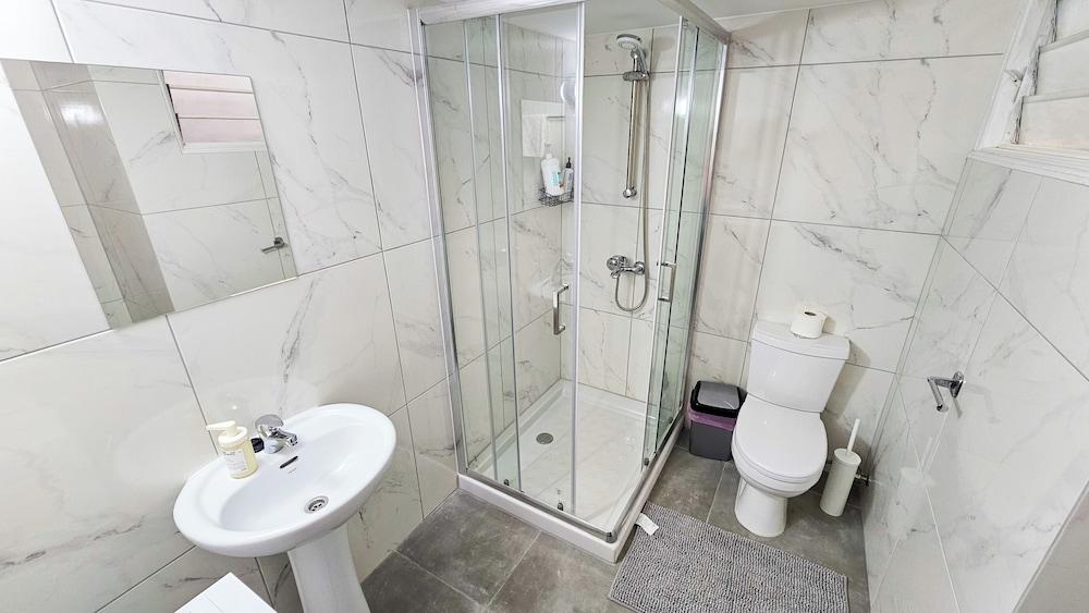 Unique City Center Rooms