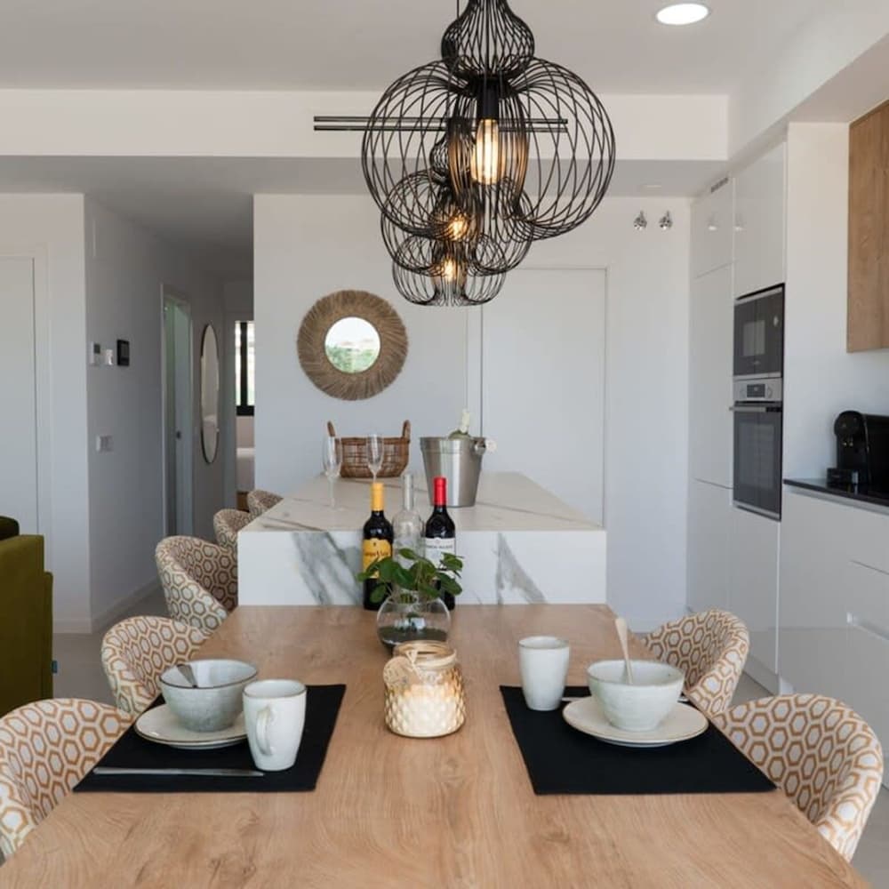 Casa la Vista by Bookaparadise