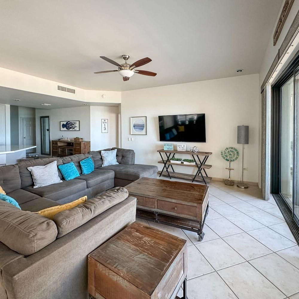 3BR Gem at Sandy Beach Area