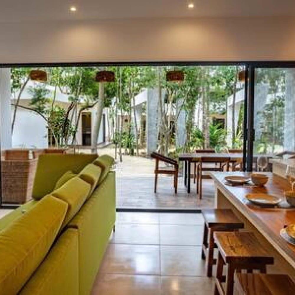 Villa Xpujil Pool AC Internet Beach Club