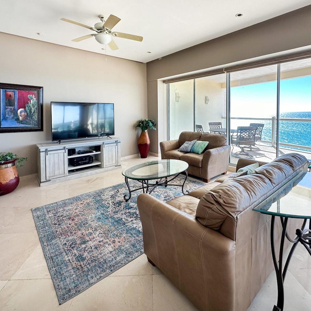 A Vista Into Tranquility Your 10th-floor Escape