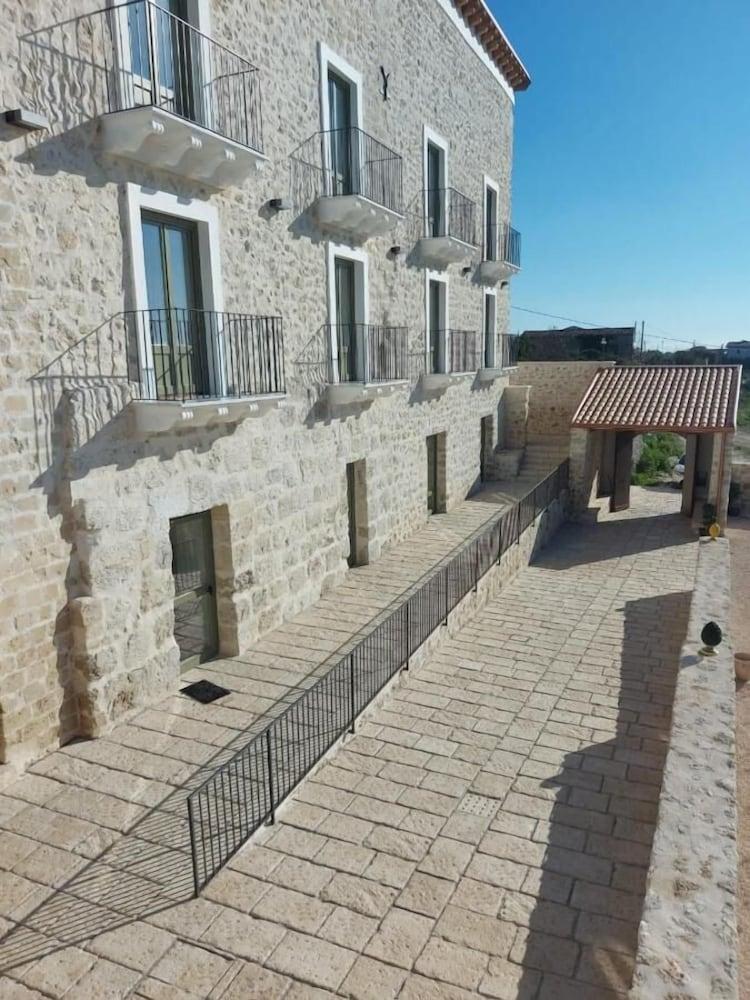 Masseria Torre Saracena