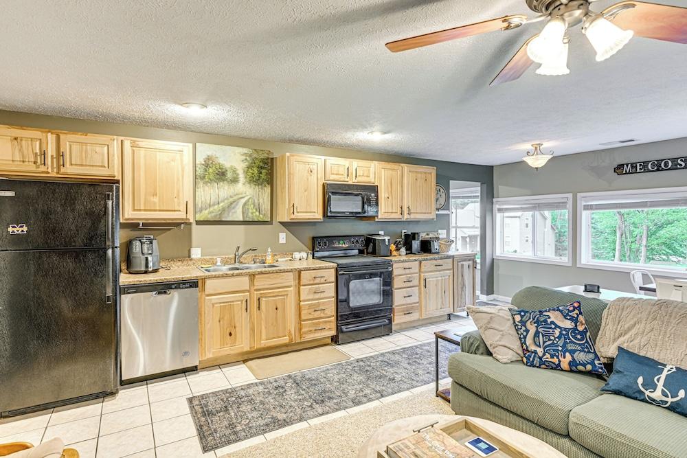 2 Fire Pits & Lake Access: Cozy Mecosta Getaway!