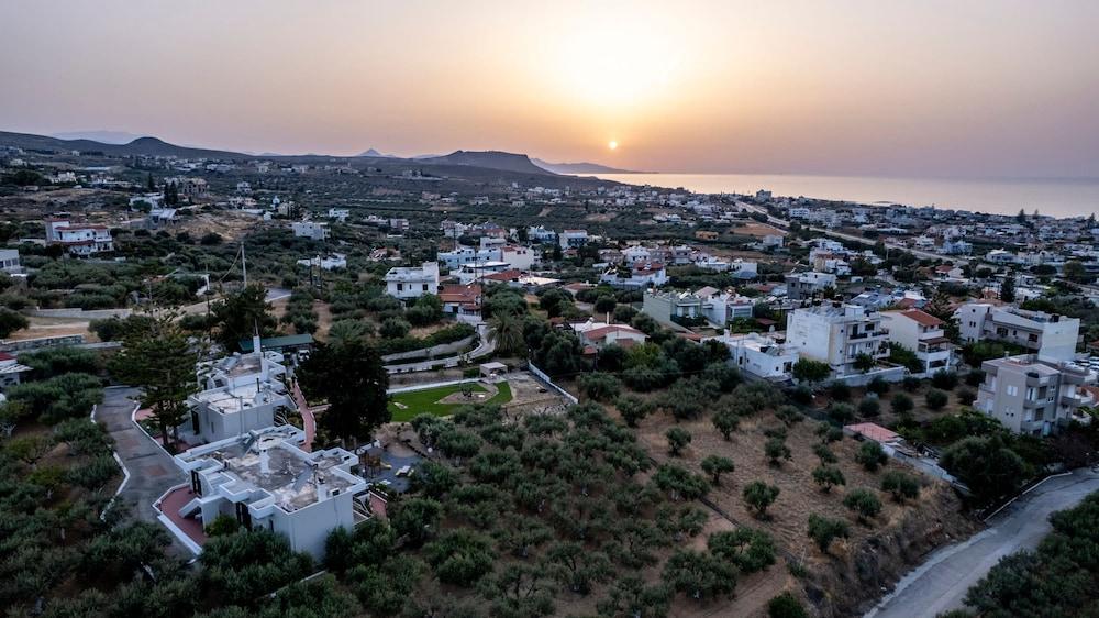 Seaside Charm Near Heraklion Villa Maro II Getaway