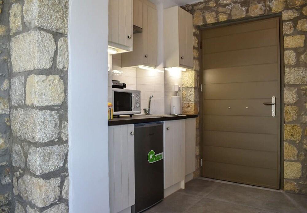 Coastal Stone Hideaway With Stunning Scenery