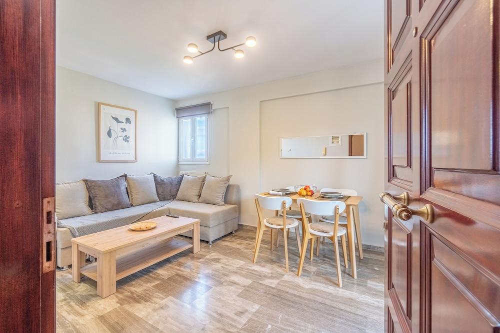 Seaview Portside apartment