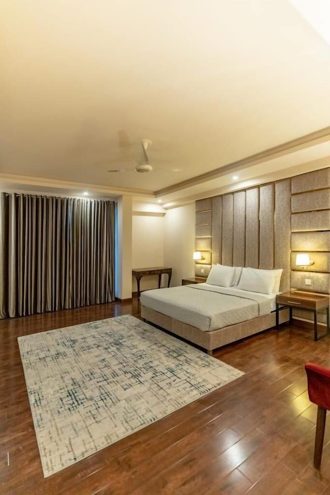 Penthouse by Shelton