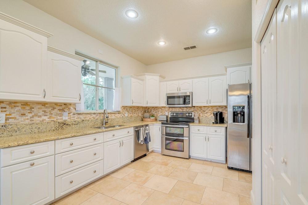 Private Beach at Lakefront Summerfield Getaway!