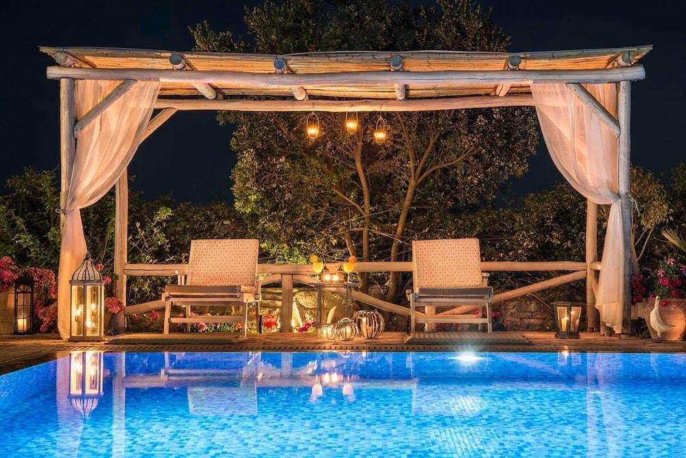 Chania Secluded Gem - Kallithea Private Pool Villa