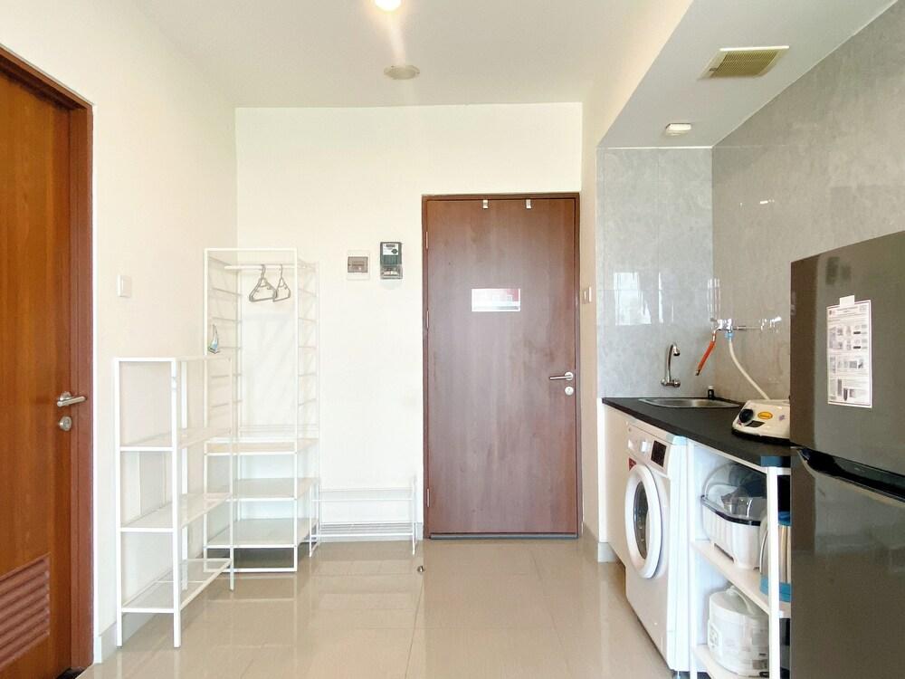 Simply Look Studio At Grand Kamala Lagoon Apartment