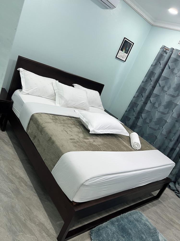 The wish executive lodge