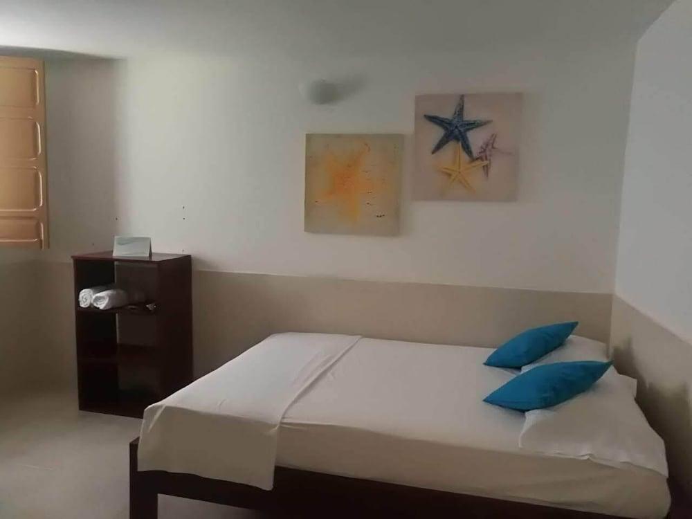 MIRALUNA HOTEL BOUTIQUE