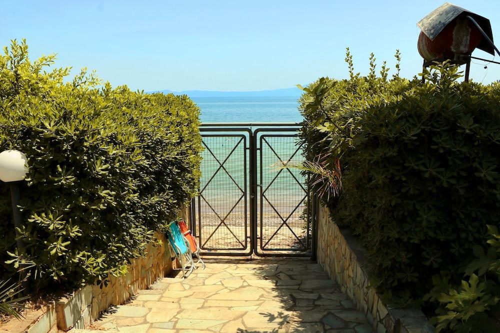 Ekatis Seacoast Nest