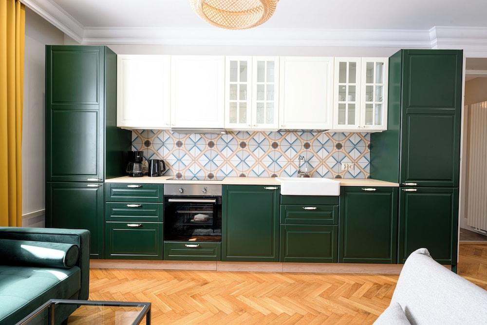 Native Apartments Nowowiejska 9 Deluxe