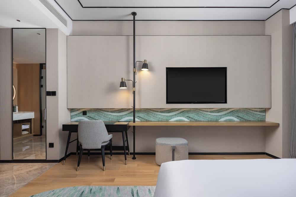 Hilton Garden Inn Shanghai High-Speed East Railway Station